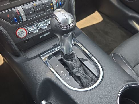 Used 2017 Ford Mustang GT RWD image 26