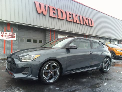 Used 2019 Hyundai Veloster Turbo Ultimate image 1