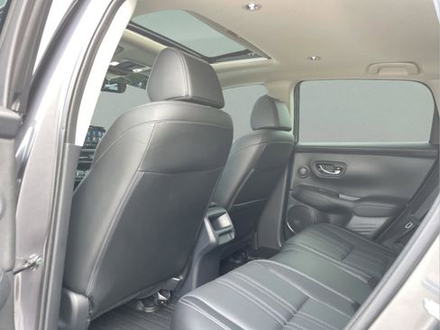 Certified 2025 Honda HR-V EX-L image 17