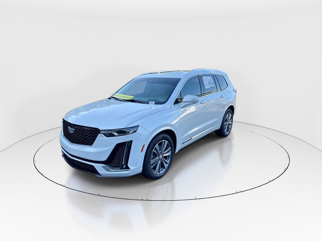 Used 2020 Cadillac XT6 Premium Luxury FWD image 4