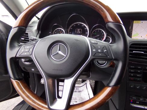 Used 2012 Mercedes-Benz E 550 Cabriolet w/ Appearance Pkg image 35