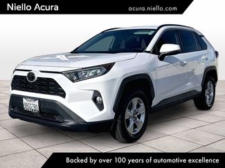 Used 2019 Toyota RAV4 XLE AWD/4WD video 1