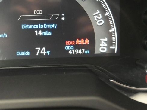 Used 2024 Toyota RAV4 LE AWD/4WD image 16