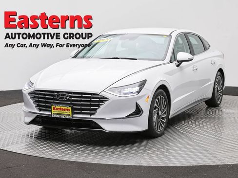 Used 2023 Hyundai Sonata SEL FWD image 1