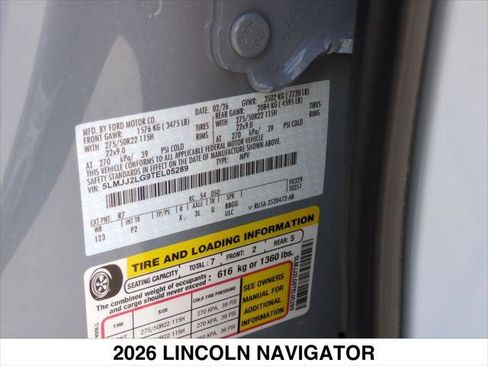 New 2026 Lincoln Navigator Reserve w/ Jet Appearance Package AWD/4WD image 14
