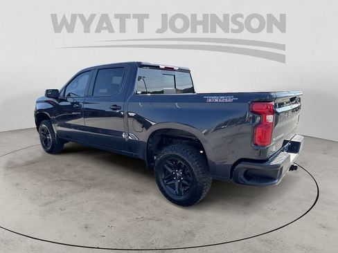 Used 2023 Chevrolet Silverado 1500 LT Trail Boss w/ Convenience Package II image 3