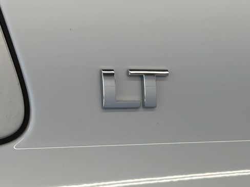 Used 2017 Chevrolet Tahoe LT RWD image 13
