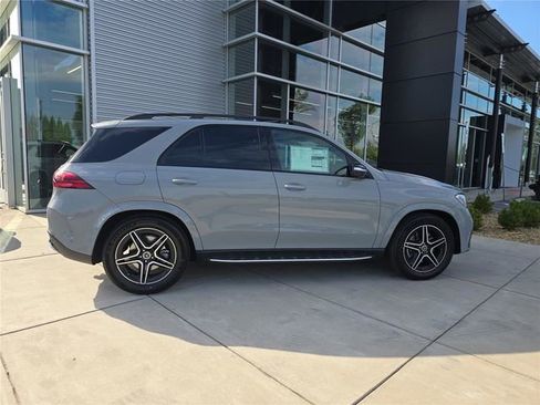 Certified 2026 Mercedes-Benz GLE 450 4MATIC image 2