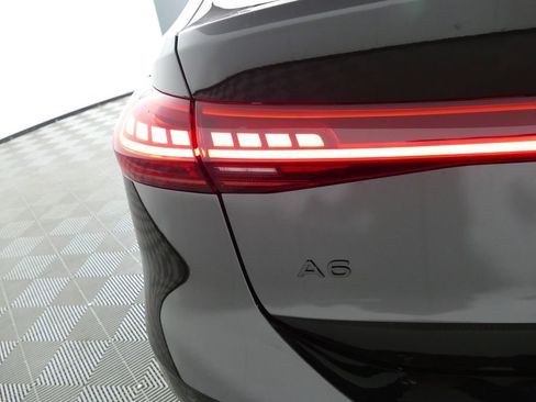 Certified 2025 Audi A6 e-tron Prestige image 2