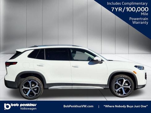 New 2026 Volkswagen Tiguan SE AWD/4WD image 23