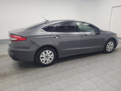 Used 2019 Ford Fusion S FWD image 10