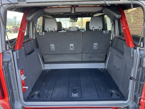 Used 2024 Ford Bronco Black Diamond image 47