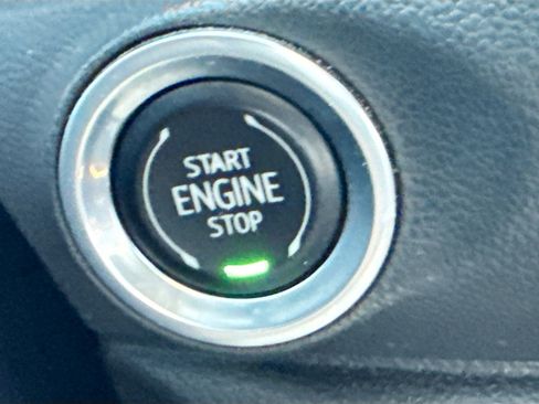 Used 2022 Buick Encore GX Select w/ Experience Buick Package AWD/4WD image 35