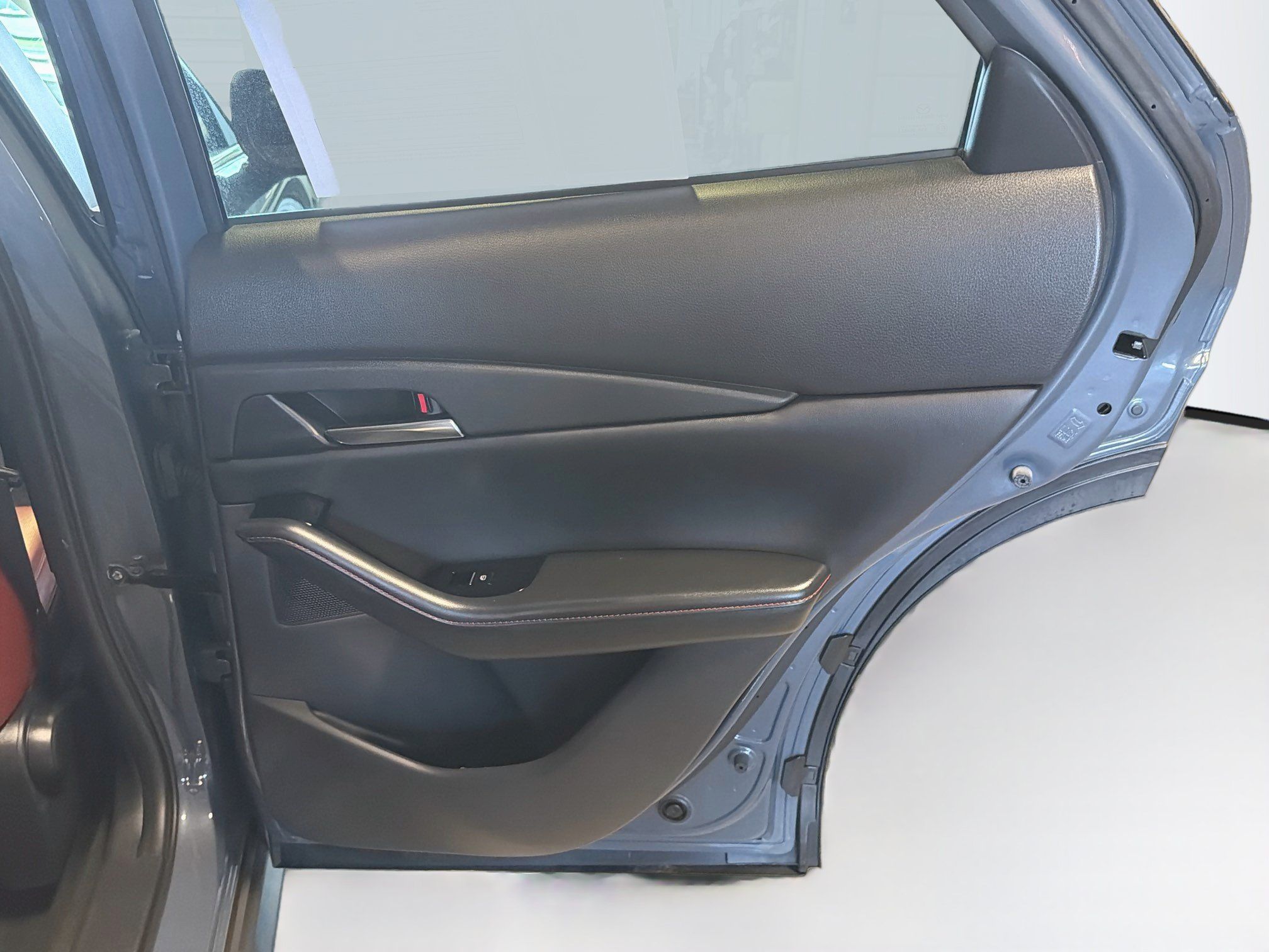 Used 2025 MAZDA CX-30 AWD 2.5 S w/ Preferred Package image 33