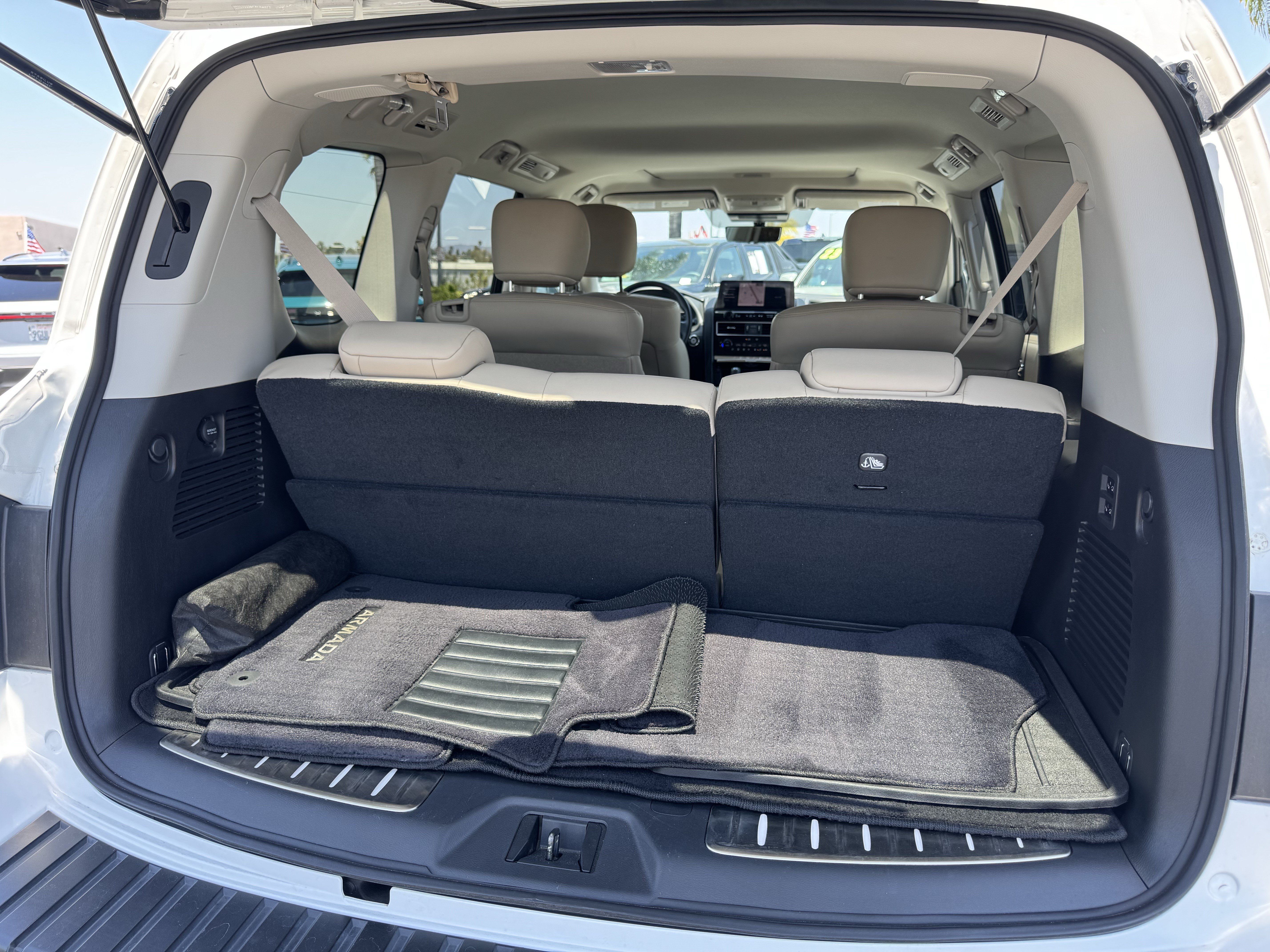Used 2024 Nissan Armada Platinum w/ Captain's Chairs Package RWD image 40