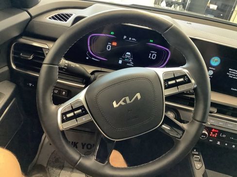 Certified 2024 Kia Telluride EX X-Line AWD/4WD image 6