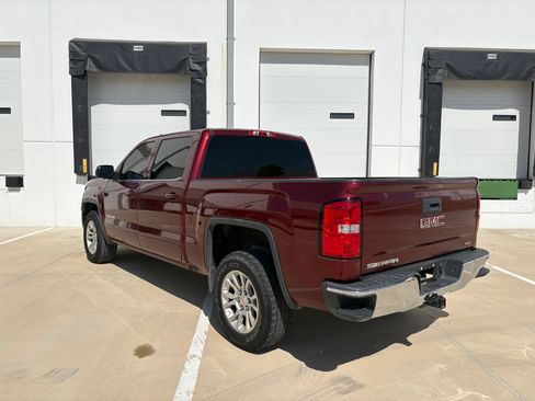 Used 2016 GMC Sierra 1500 SLE w/ SLE Value Package AWD/4WD image 3