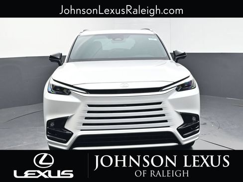 New 2026 Lexus TX 500h AWD w/ Technology Package image 5