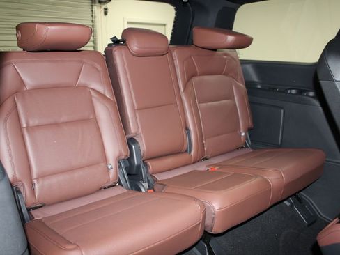 New 2025 Lincoln Navigator Reserve image 36