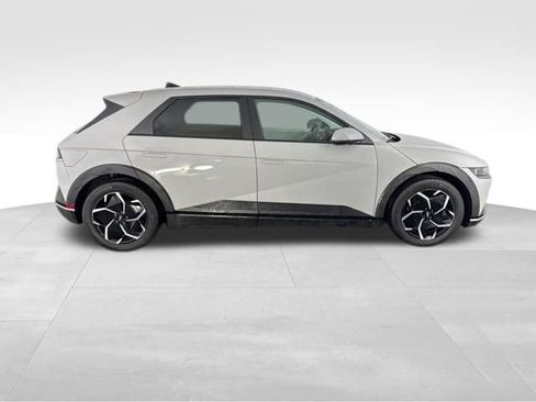 Used 2023 Hyundai Ioniq 5 SEL AWD/4WD image 6