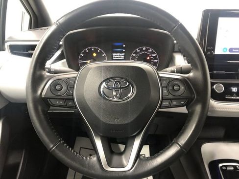 Used 2024 Toyota Corolla SE image 16