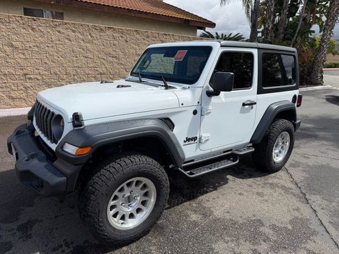 Used 2024 Jeep Wrangler Sport S AWD/4WD image 6