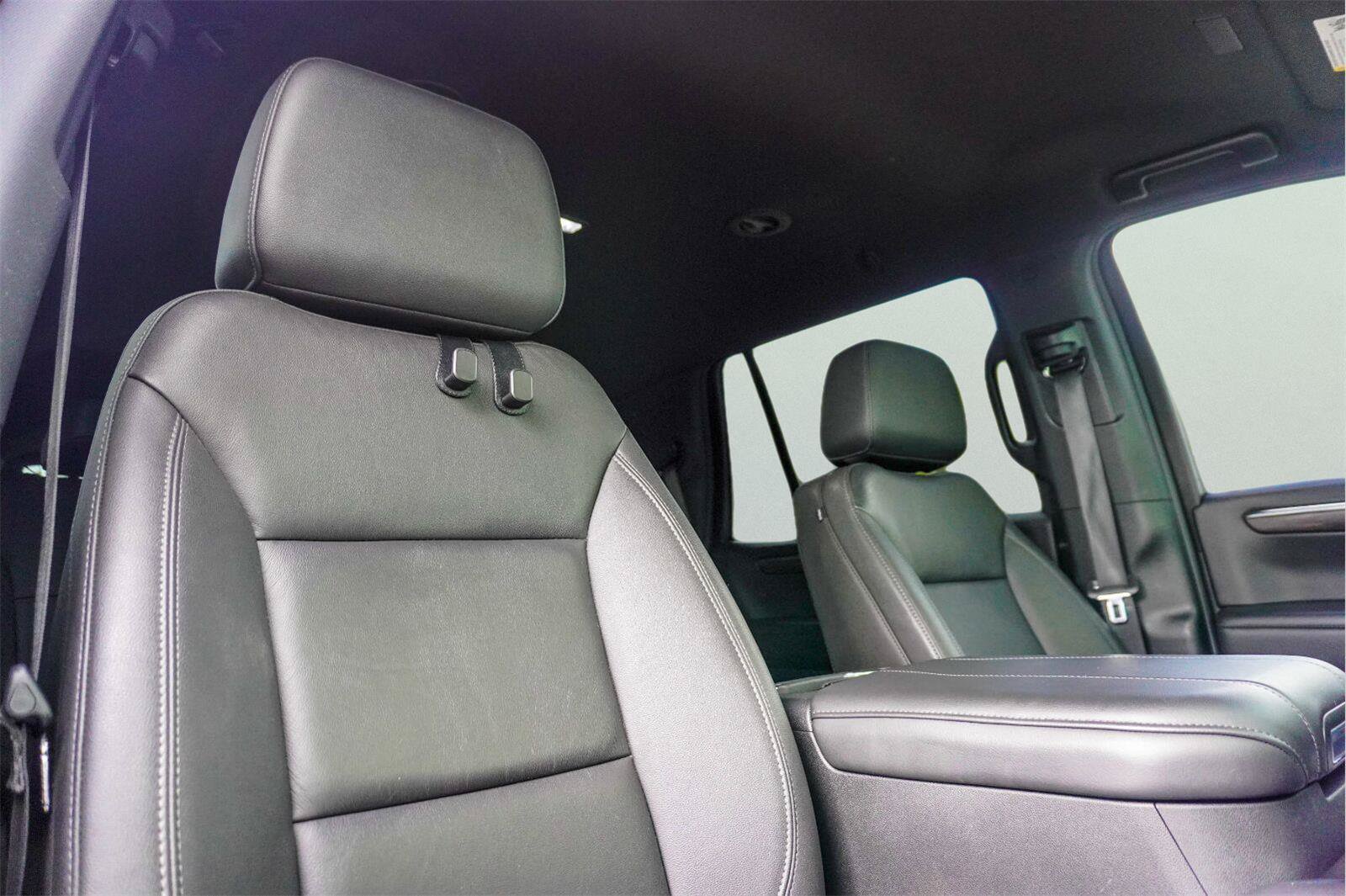 Used 2025 Chevrolet Tahoe Z71 AWD/4WD image 20