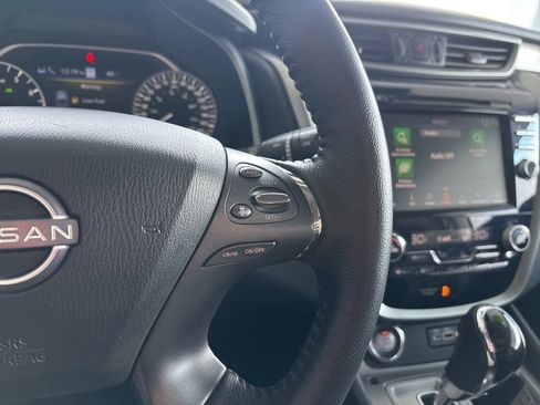 Used 2024 Nissan Murano SV image 14