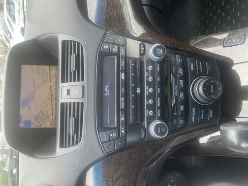 Used 2011 Acura MDX w/ Technology & Entertainment image 23