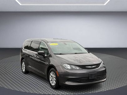 Used 2017 Chrysler Pacifica Touring