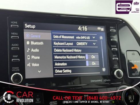 Used 2021 Toyota Highlander LE image 31