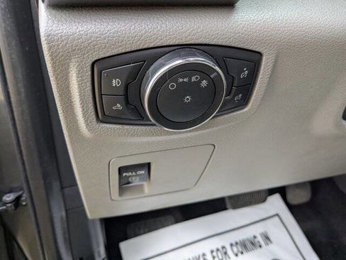 Used 2018 Ford F150 XLT image 16