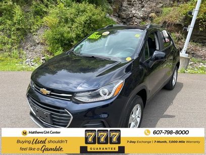 Used 2022 Chevrolet Trax LT w/ LT Convenience Package