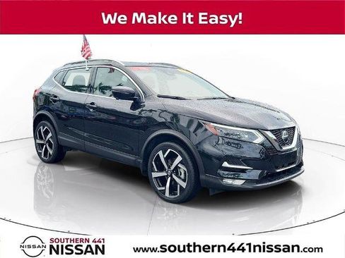 Certified 2020 Nissan Rogue Sport SL w/ Premium Package AWD/4WD image 1