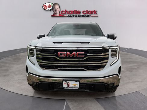 New 2026 GMC Sierra 1500 SLT w/ SLT Convenience Package AWD/4WD image 9
