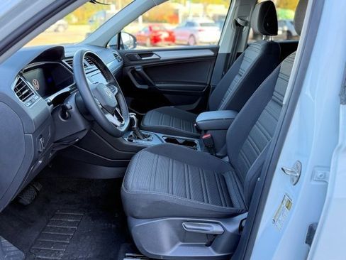 Used 2023 Volkswagen Tiguan S image 11