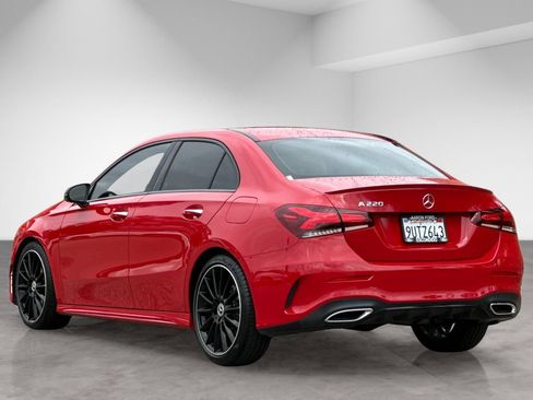 Used 2020 Mercedes-Benz A 220 image 4