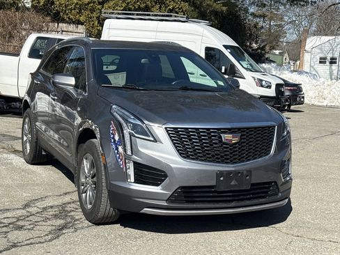 Used 2021 Cadillac XT5 Premium Luxury image 1