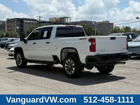 Used 2025 Chevrolet Silverado 2500 Custom w/ Custom Convenience Package AWD/4WD image 8