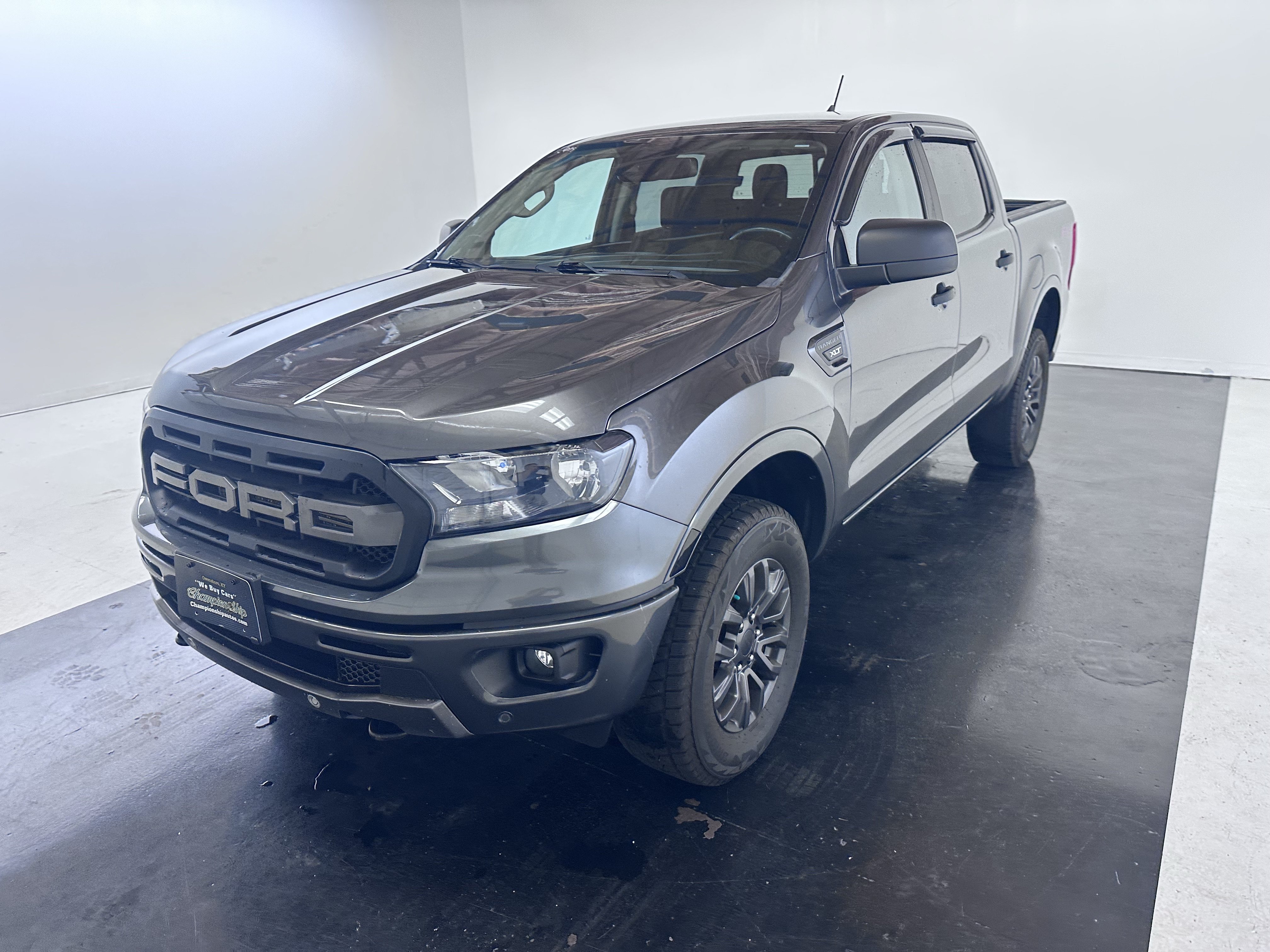Used 2019 Ford Ranger XLT w/ Equipment Group 302A Luxury AWD/4WD image 9