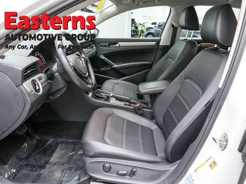 Used 2022 Volkswagen Passat 2.0T SE image 26