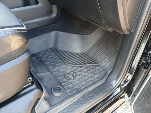 Used 2024 RAM 3500 Laramie w/ Bed Utility Group image 32