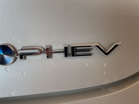 Certified 2026 Toyota Prius Plug-In Hybrid FWD image 39