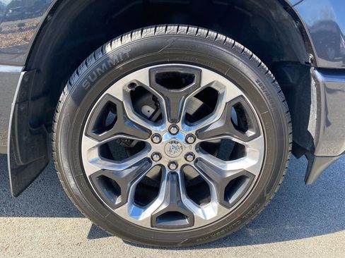 Certified 2019 RAM 1500 Big Horn AWD/4WD image 10