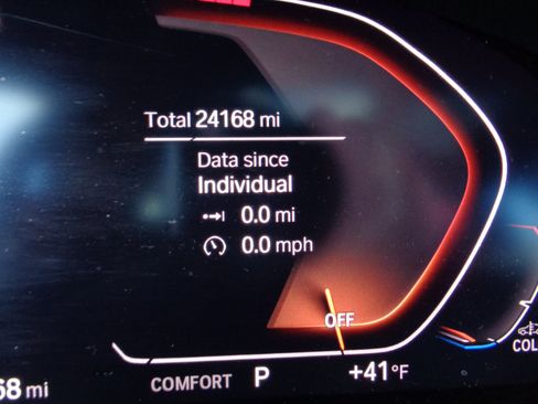 Used 2022 BMW 530i xDrive 530i xDrive Sedan w/ M Sport Package image 20