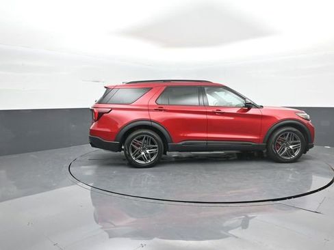 New 2026 Ford Explorer ST w/ Sun And Sound Package AWD/4WD image 8