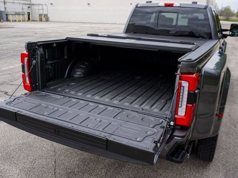 Used 2026 Ford F450 Platinum AWD/4WD image 38