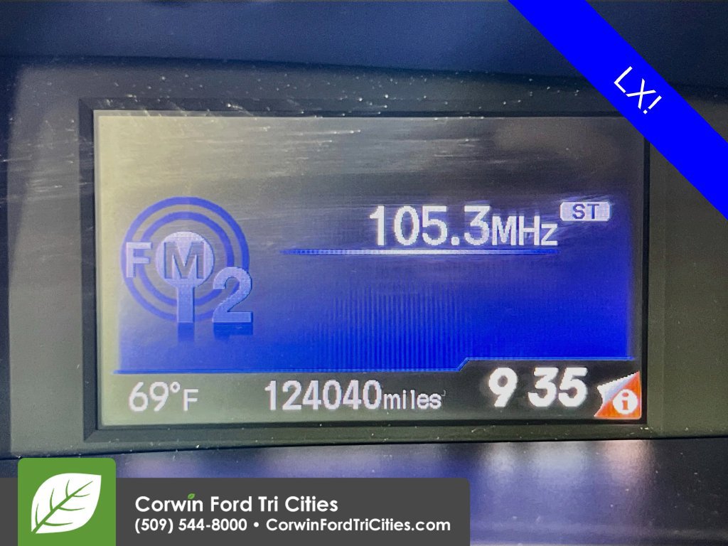 Used 2013 Honda Civic LX image 2