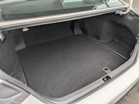 Used 2025 Toyota Camry SE image 25