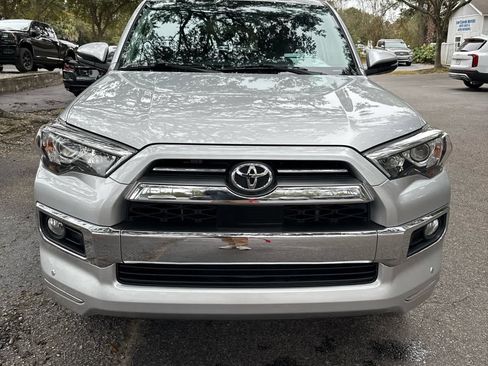 Used 2020 Toyota 4Runner Limited image 9